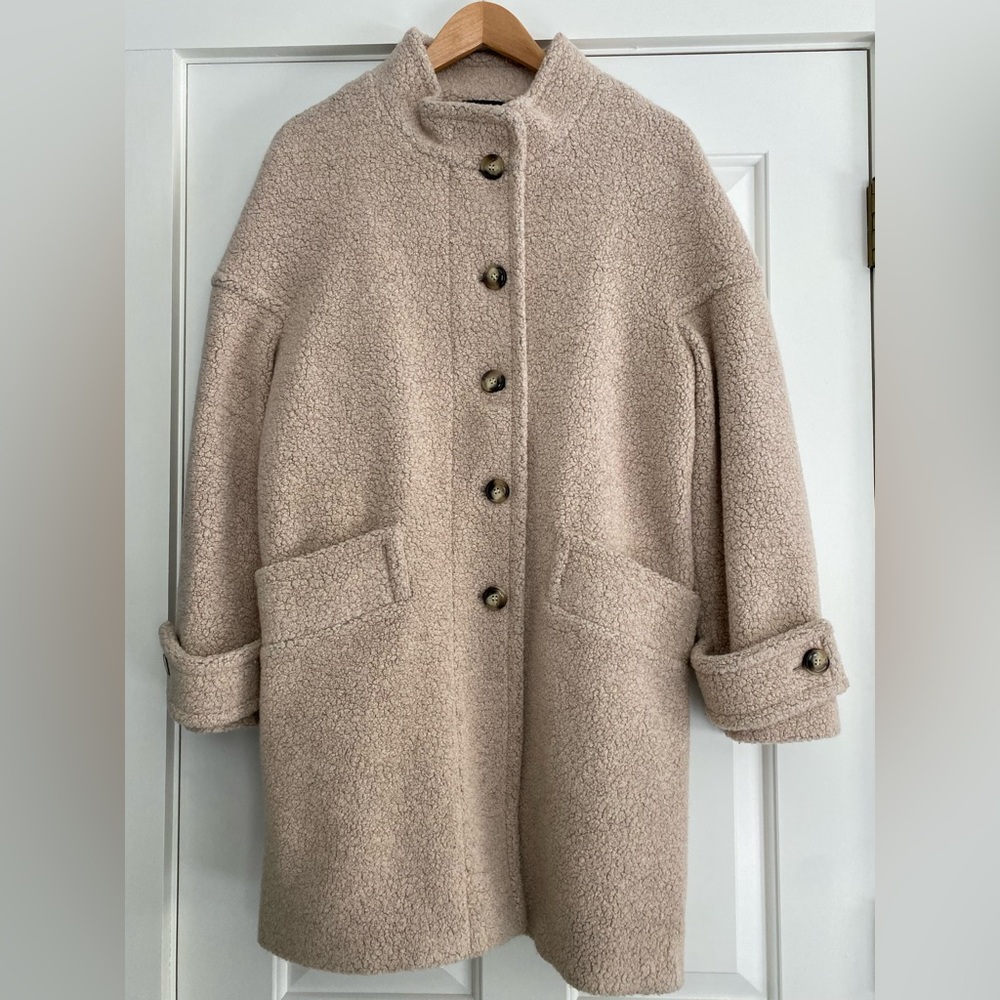 Like new coat, made in Italy